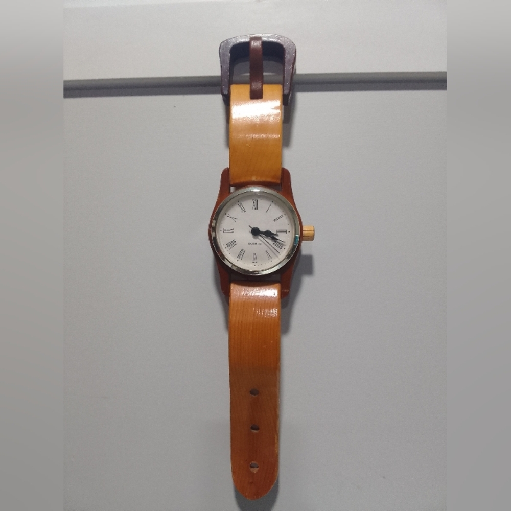 15" Wooden Watch Decor